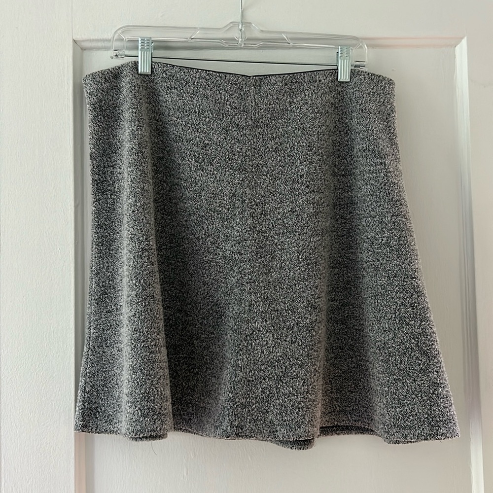 Gray loft skirt